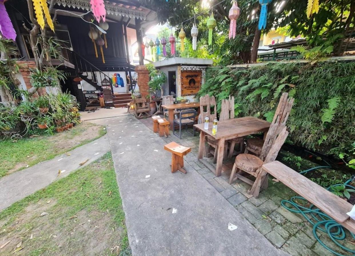 Nearthepark Backpack Boutique House Hostel Chiang Mai Luaran gambar